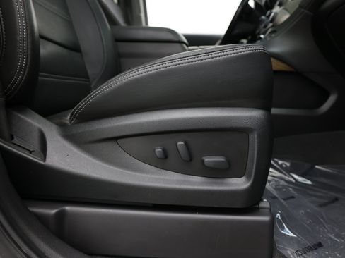 Used 2019 GMC Yukon Denali w/ Denali Ultimate Package RWD image 39