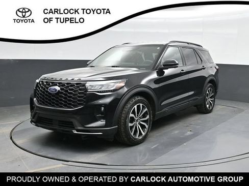 Used 2025 Ford Explorer ST-Line w/ Premium Package RWD image 9