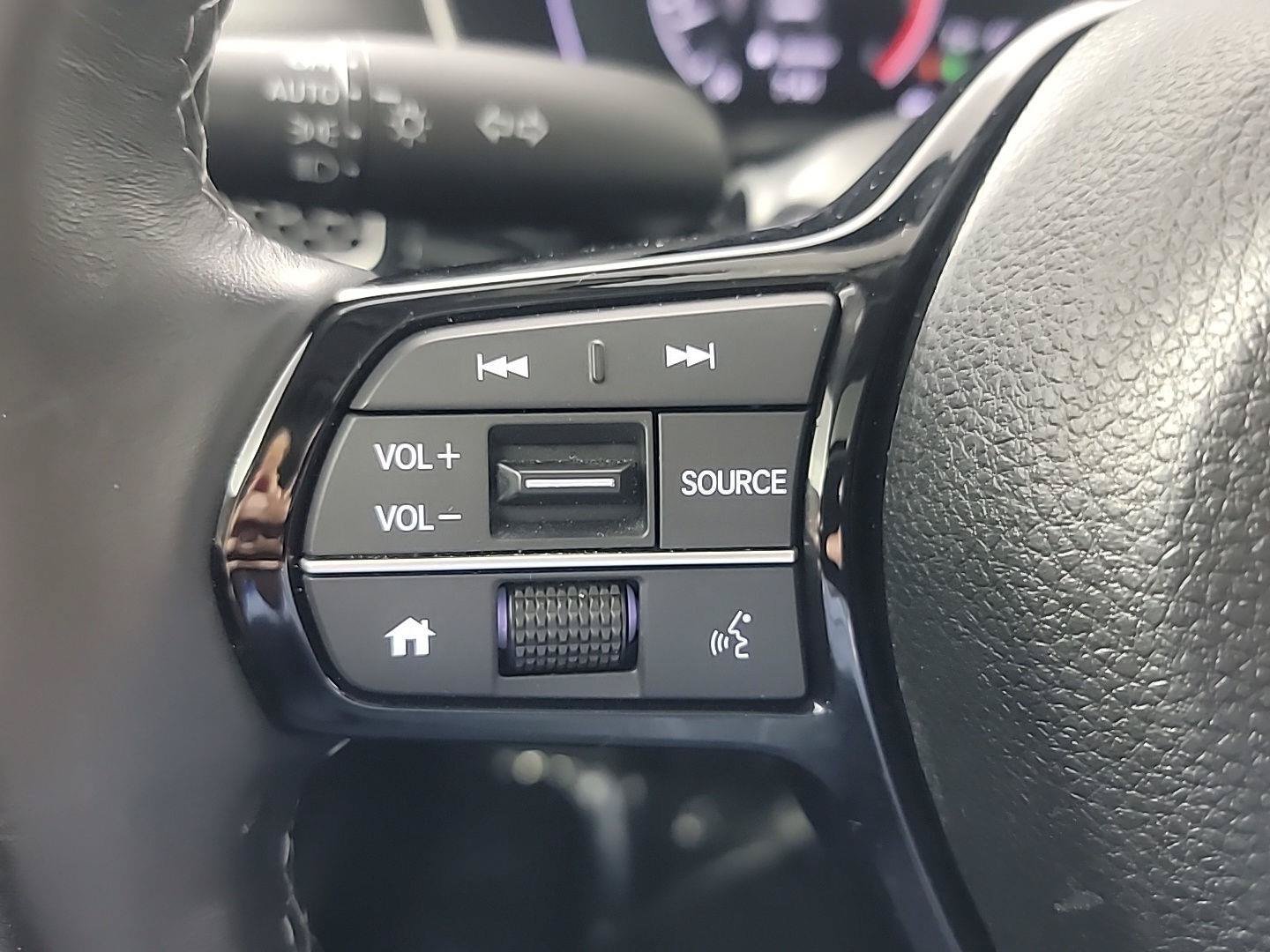 Certified 2024 Honda Civic EX-L image 26