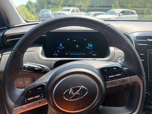 Used 2023 Hyundai Tucson SEL w/ Convenience Package AWD/4WD image 12