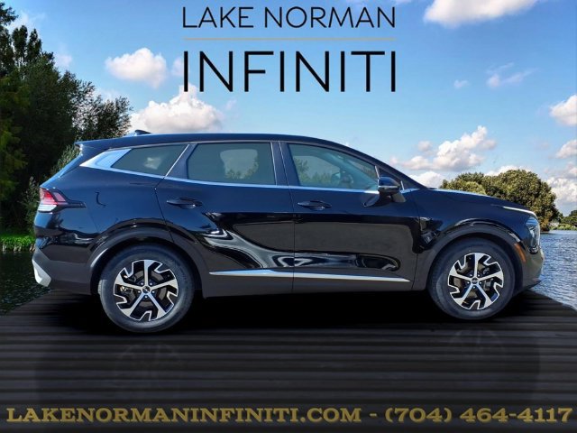 Used 2024 Kia Sportage EX FWD image 26