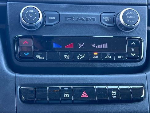 New 2026 RAM ProMaster 2500 image 18