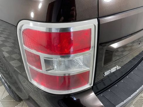 Used 2013 Ford Flex SEL FWD image 17