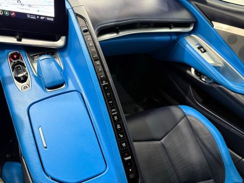 Used 2023 Chevrolet Corvette Stingray Premium Cpe w/ Battery Protection Package image 27