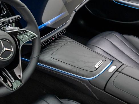 New 2026 Mercedes-Benz E 350 4MATIC Sedan image 12