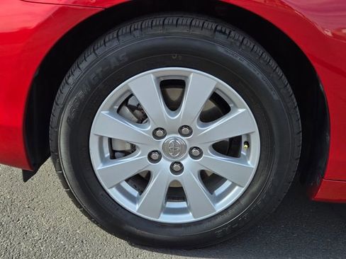 Used 2007 Toyota Camry Hybrid image 8