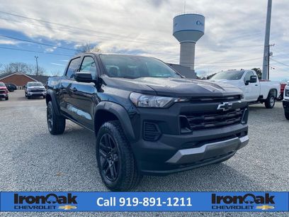 New 2025 Chevrolet Colorado Trail Boss w/ Midnight Edition
