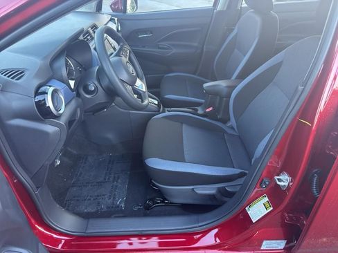 New 2025 Nissan Versa SV image 15