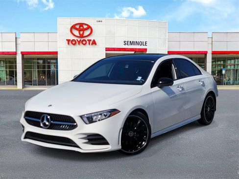 Used 2022 Mercedes-Benz A 220 4MATIC image 1