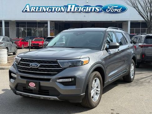Used 2022 Ford Explorer XLT w/ Equipment Group 202A AWD/4WD image 1