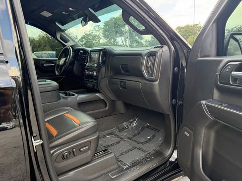 Used 2022 GMC Sierra 1500 AT4 w/ AT4 Premium Package AWD/4WD image 31