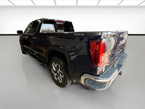 Used 2024 GMC Sierra 1500 SLT w/ SLT Premium Plus Package AWD/4WD image 8