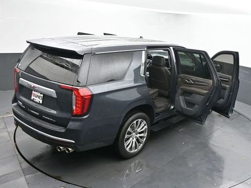 Used 2021 GMC Yukon Denali w/ Denali Premium Package image 67