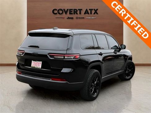 Used 2025 Jeep Grand Cherokee L Altitude image 5