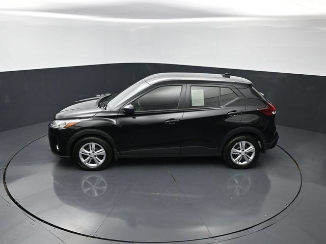 Used 2025 Nissan Kicks Play S FWD image 23
