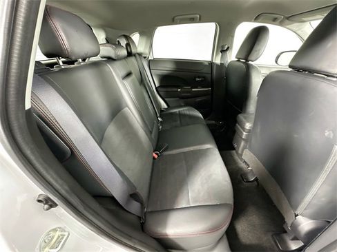 Used 2024 Mitsubishi Outlander Sport SE image 26