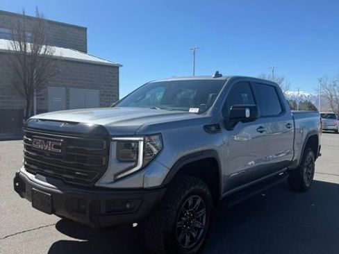 Used 2025 GMC Sierra 1500 AT4X image 2