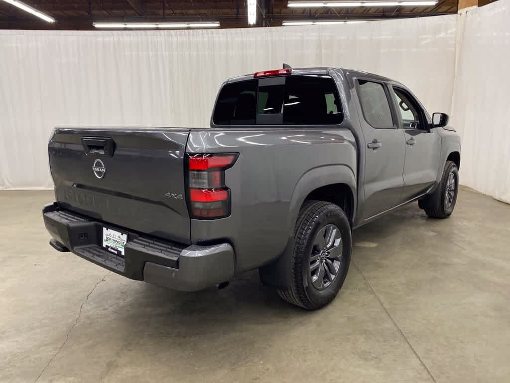 Used 2025 Nissan Frontier SV AWD/4WD image 6