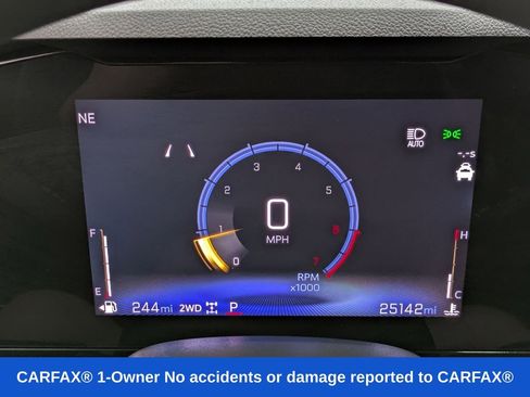 Used 2025 Chevrolet TrailBlazer LT AWD/4WD image 27