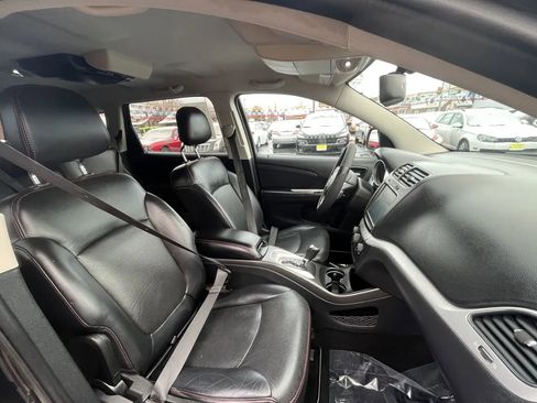 Used 2017 Dodge Journey GT image 7