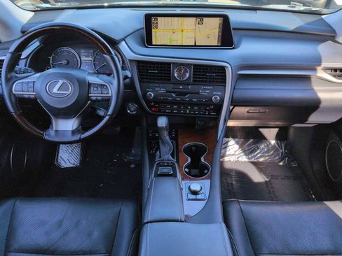 Used 2018 Lexus RX 350L FWD image 16