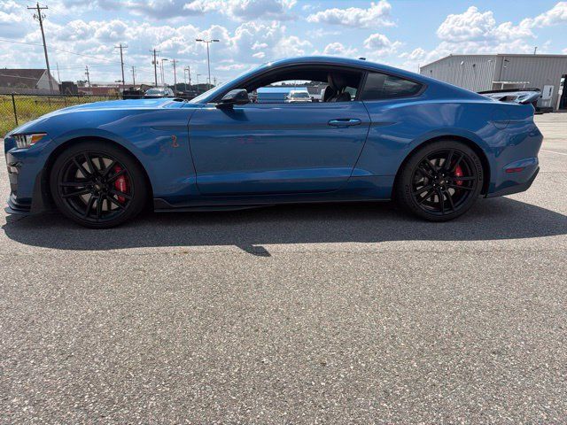 Used 2020 Ford Mustang Shelby GT500 w/ Technology Package RWD image 6