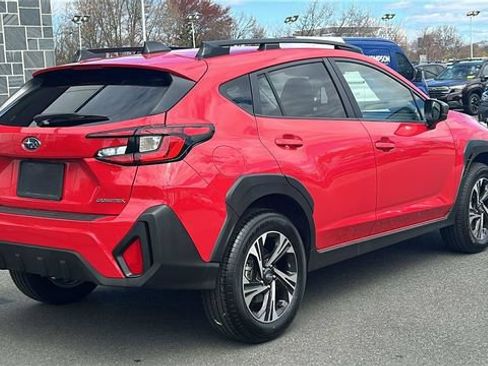 Used 2025 Subaru Crosstrek 2.5i Premium AWD/4WD image 11
