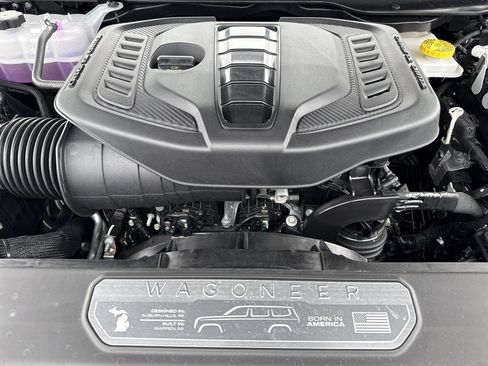 New 2025 Jeep Wagoneer Series II w/ Premium Group I image 34