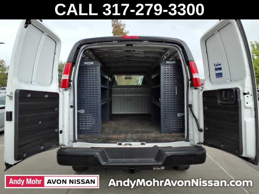 Used 2022 Chevrolet Express 3500 Extended w/ Driver Convenience Package RWD image 36