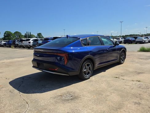 New 2026 Kia K4 FWD image 7