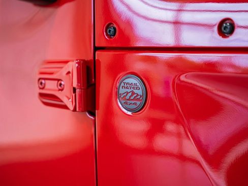 New 2026 Jeep Wrangler Unlimited Rubicon AWD/4WD image 14