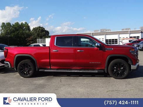 Used 2025 GMC Sierra 1500 SLT w/ SLT Premium Plus Package AWD/4WD image 3