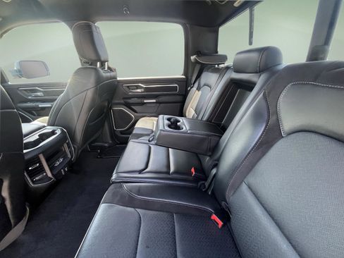 Used 2023 RAM 1500 Laramie AWD/4WD image 28