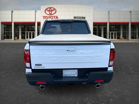 Used 2025 Honda Ridgeline Black Edition image 22