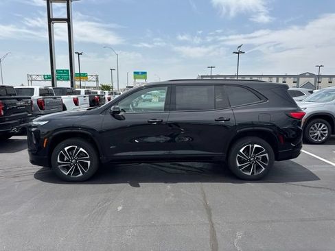 New 2026 Buick Enclave Sport Touring w/ Power Package FWD image 9