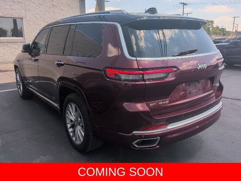 Used 2022 Jeep Grand Cherokee L Summit w/ Advanced Protech Group IV AWD/4WD image 6