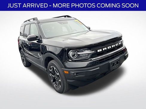 Used 2023 Ford Bronco Sport Outer Banks w/ Tech Package image 1