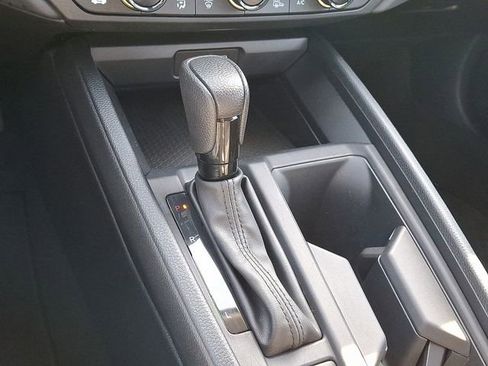 Certified 2023 Honda Accord EX image 11