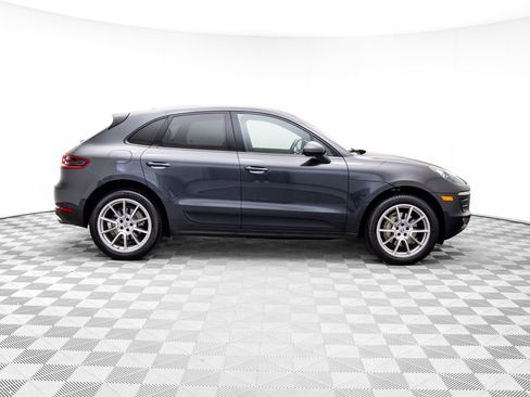 Used 2017 Porsche Macan S image 6