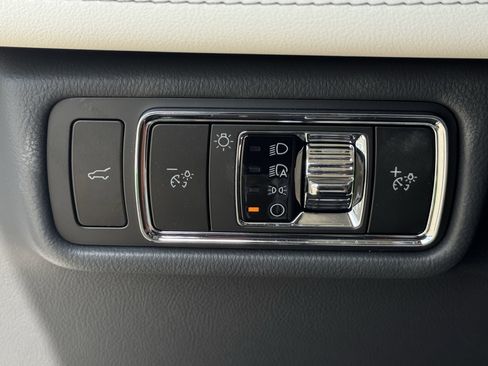 New 2026 Lincoln Aviator 2WD image 19