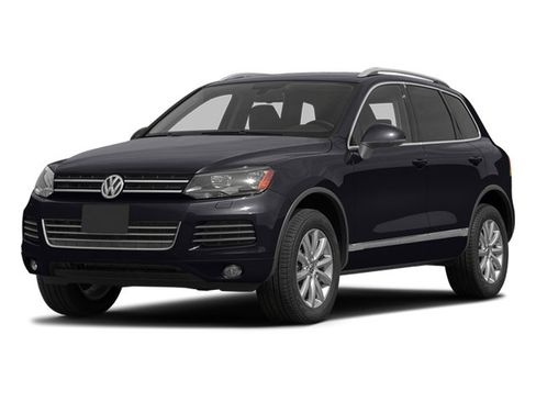 Used 2013 Volkswagen Touareg Executive image 1