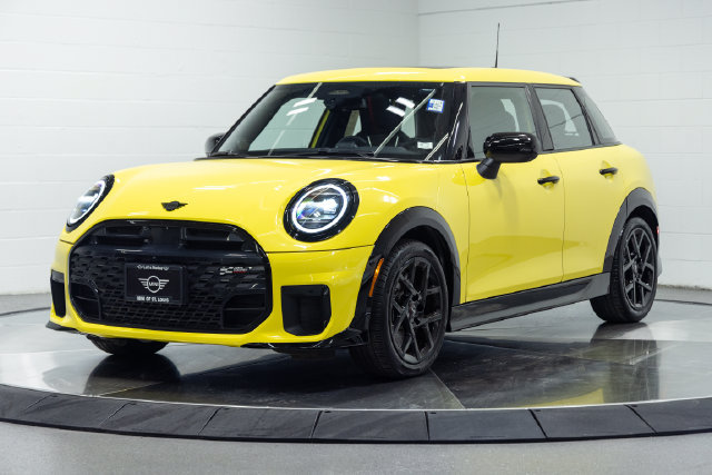 Certified 2025 MINI Cooper S FWD image 6