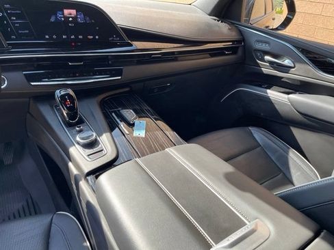Used 2023 Cadillac Escalade Sport w/ Touring Package AWD/4WD image 19