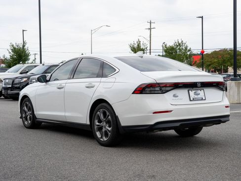 Used 2024 Honda Accord EX image 5