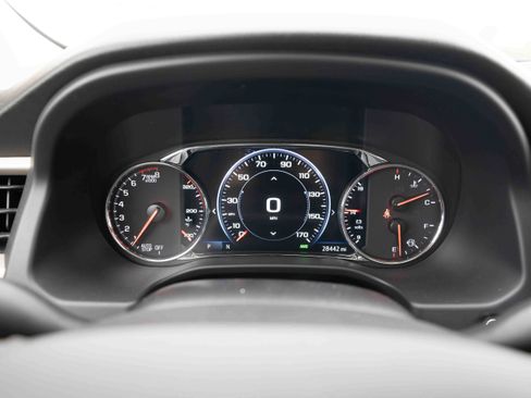 Used 2023 GMC Acadia Denali w/ Denali Ultimate Package AWD/4WD image 16