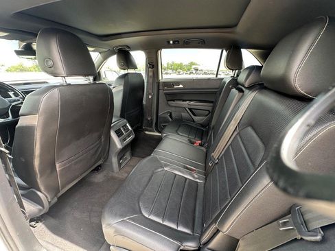 Used 2020 Volkswagen Atlas Cross Sport SEL Premium w/ Cross Sport MDO Package AWD/4WD image 11