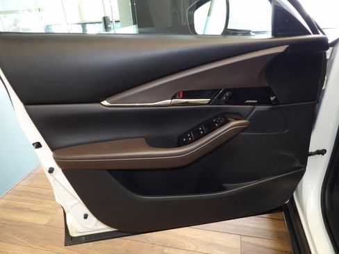 Certified 2023 MAZDA CX-30 AWD 2.5 S w/ Premium Package image 24