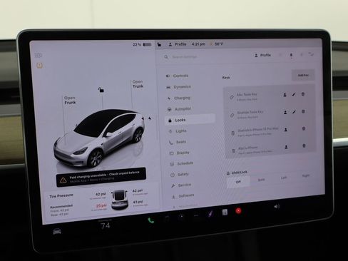 Used 2023 Tesla Model Y Long Range image 33