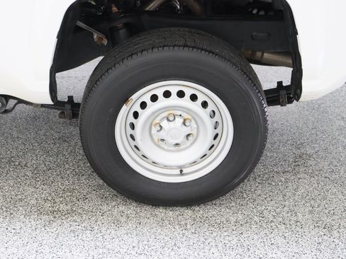 Used 2024 Toyota Tacoma SR RWD image 10