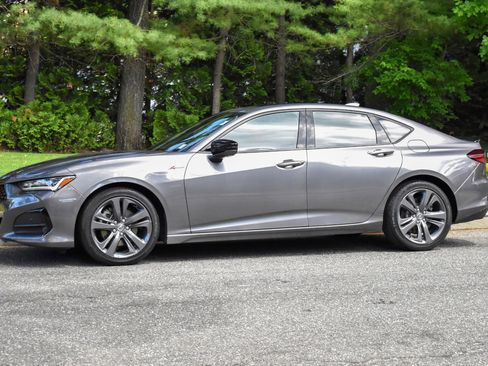 Used 2023 Acura TLX w/ A-SPEC Pkg FWD image 3